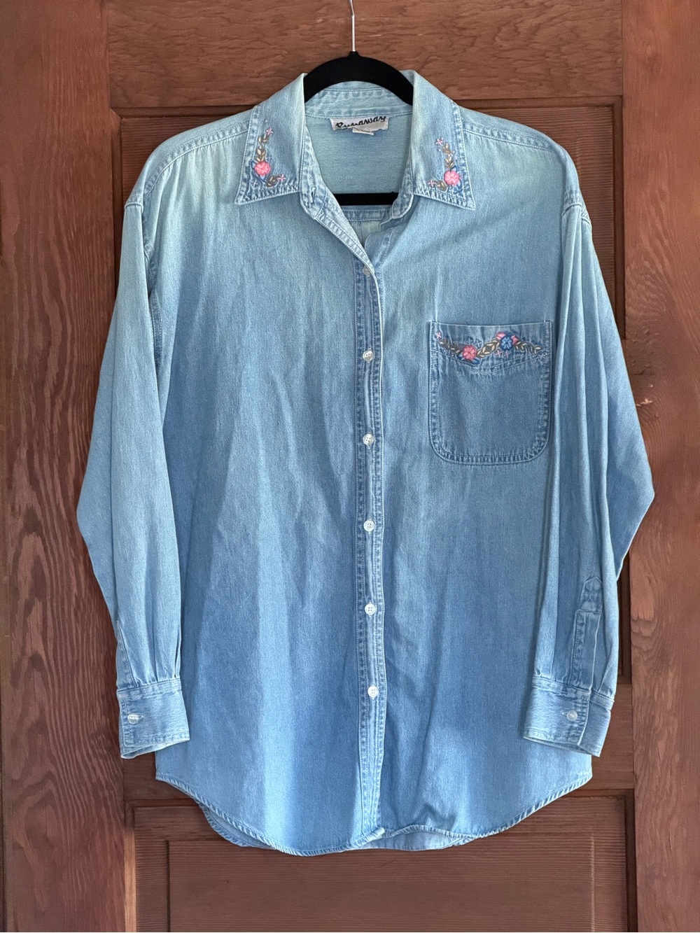 Vintage Runaway Light Blue Floral Embroidered Denim Shirt Size M